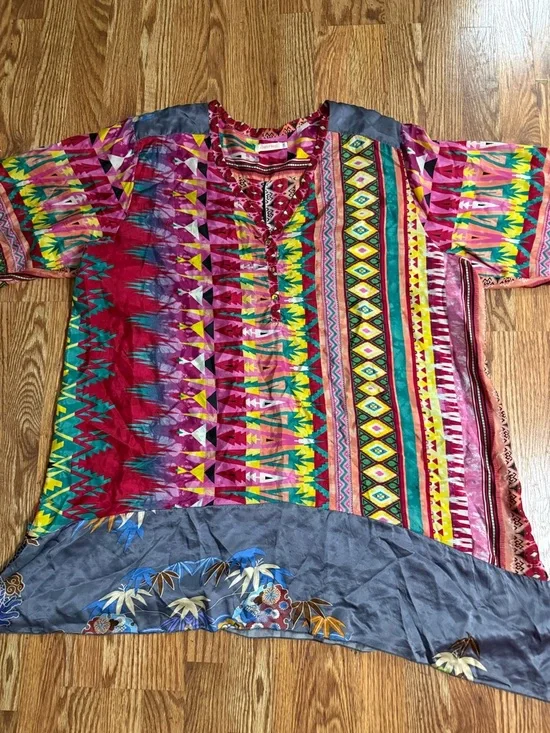 Johnny Was Kamelia Mixed Print V-Neck 100% Silk Blouse Size 2X - Picture 6 of 9